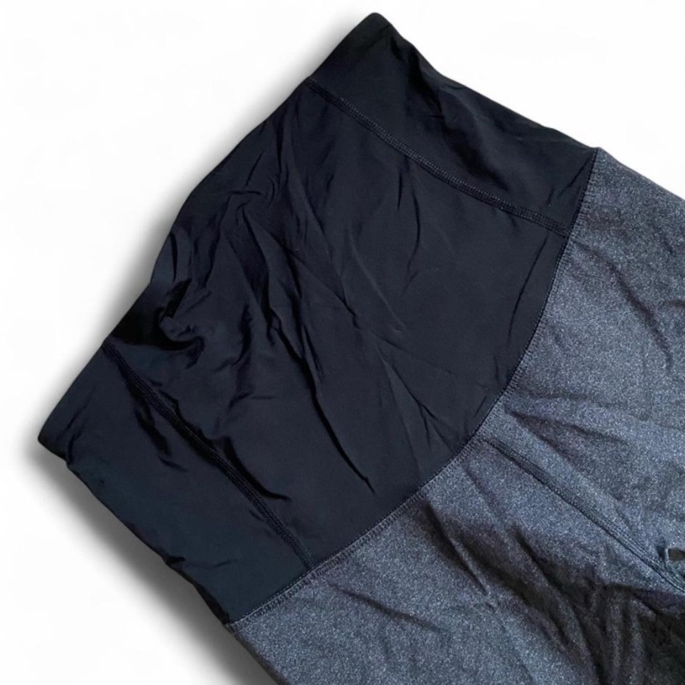 Isabel Maternity by Ingrid & Isabel size M leggings